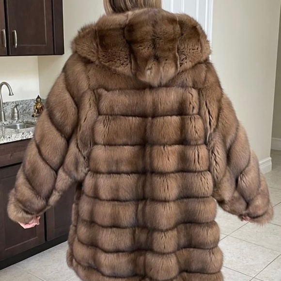 Sable coat with hood NEW! sz 40 - Picture 2 of 7